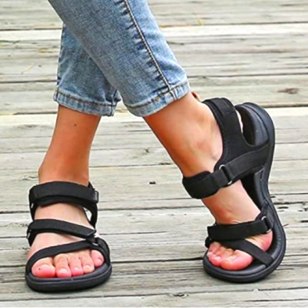MEGNYA Hiking Sandals Flexible 9.5 Black